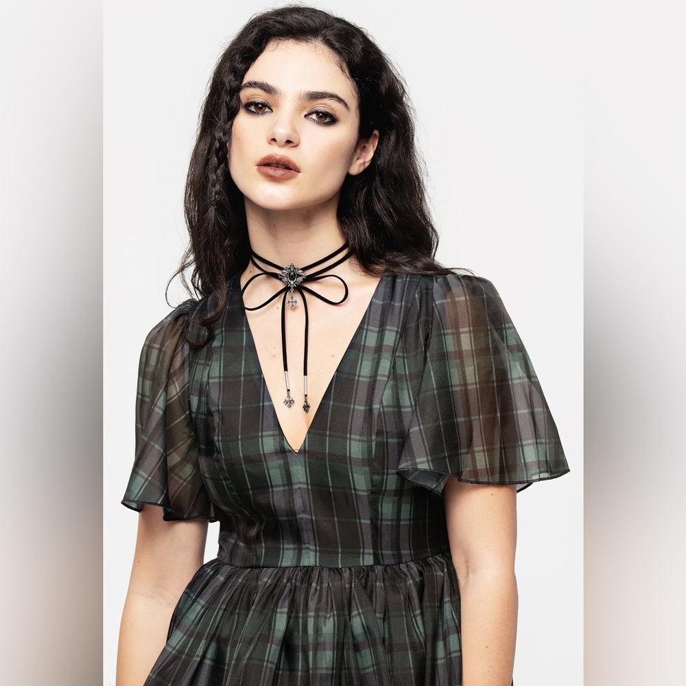 Disturbia Black Velvet Choker Necklace